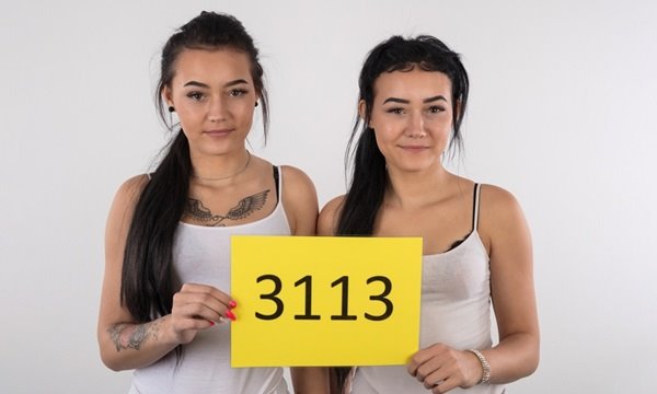 Две сексапильные сестрички на кастинге получают по попкам. | Видео из нашей коллекции